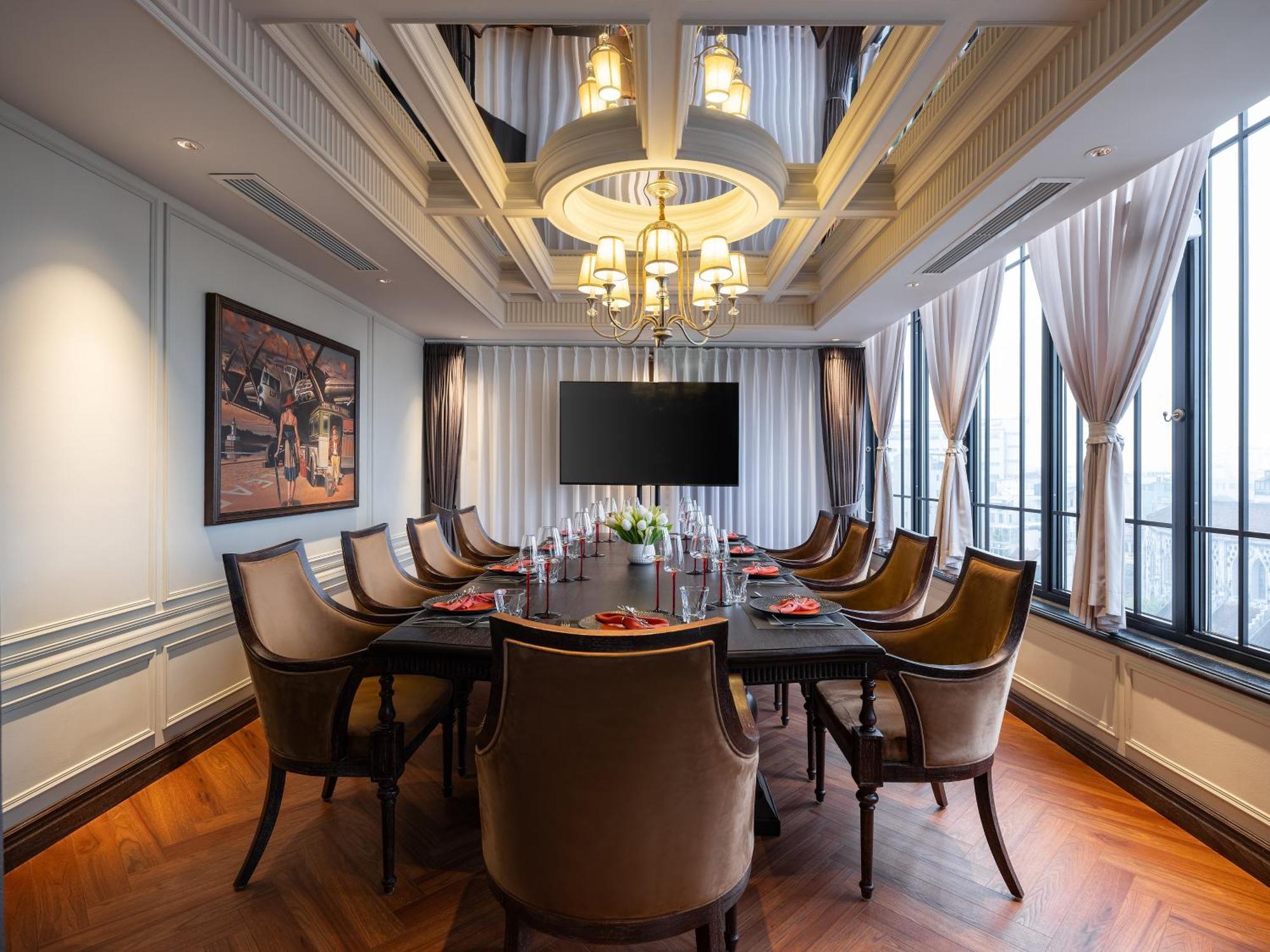 Grand Hotel Du Lac ฮานอย ภายนอก รูปภาพ The Club at The Landmark, Bangkok