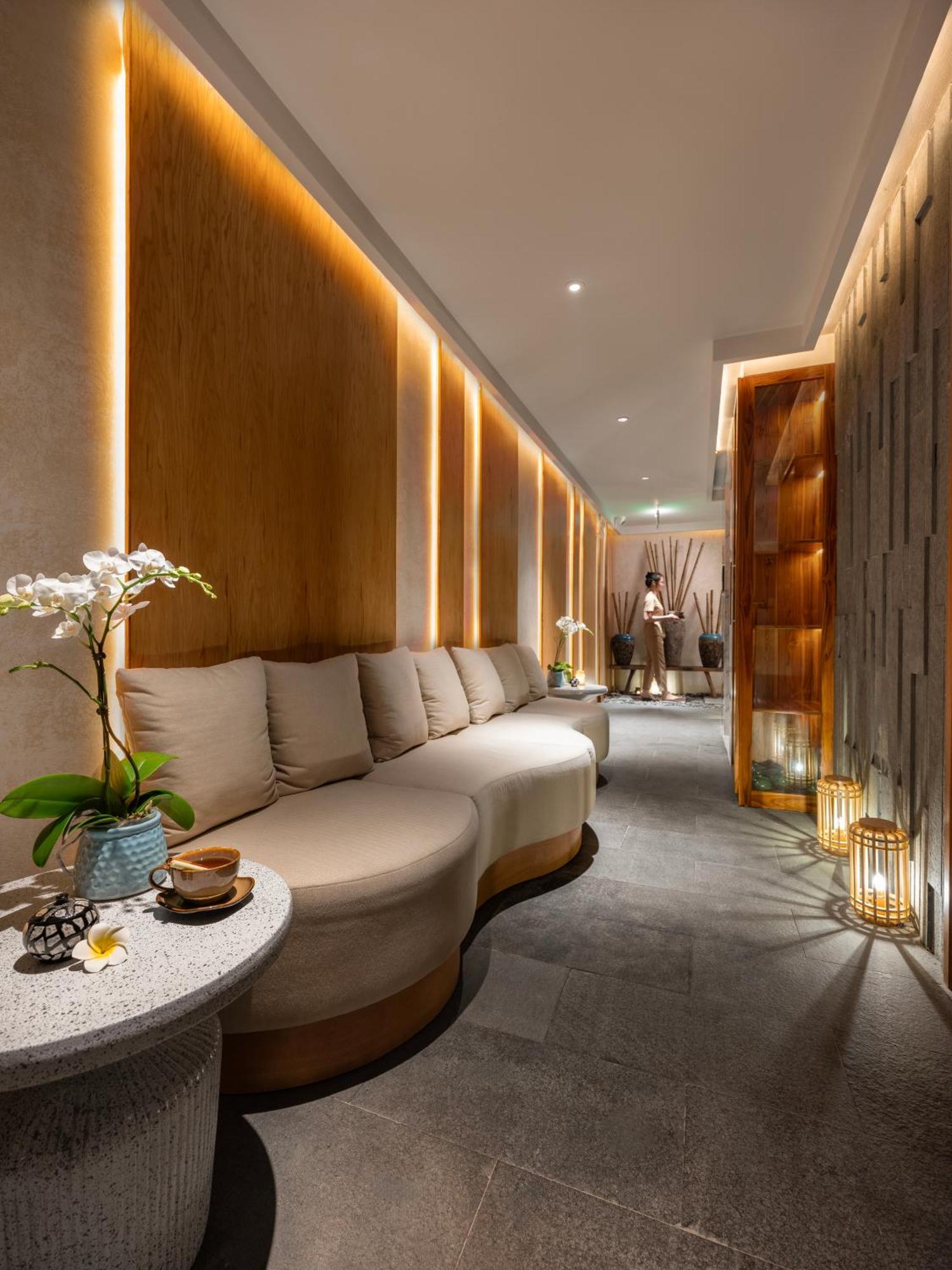 Grand Hotel Du Lac ฮานอย ภายนอก รูปภาพ The Spa at The Landmark