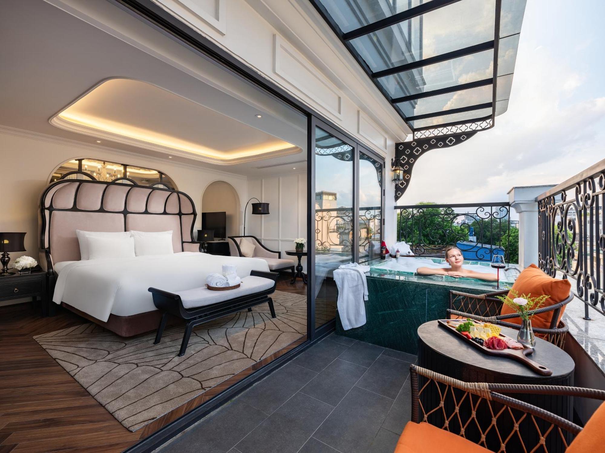 Grand Hotel Du Lac ฮานอย ภายนอก รูปภาพ A suite at the hotel